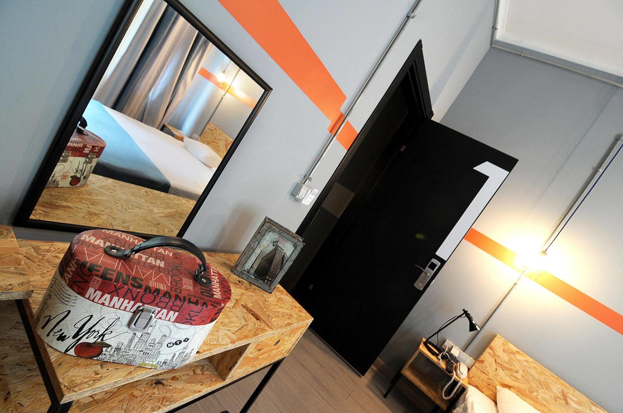 Taksim Safe House Hotel Istanbul Bagian luar foto